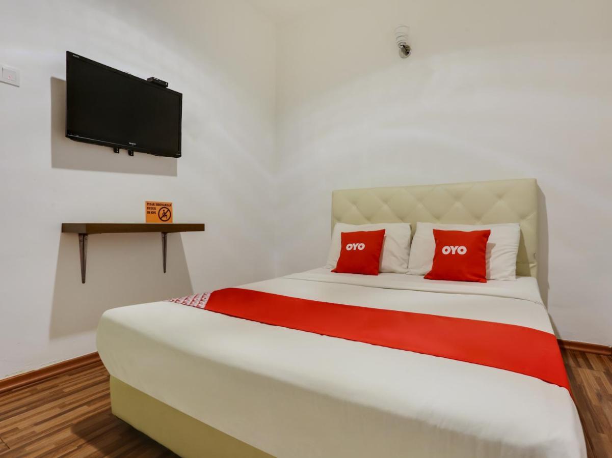 Oyo 89617 Selesa View Hotel Bukit Gambir Exterior photo