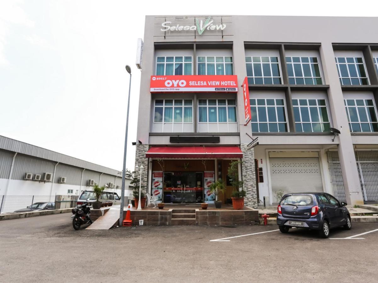 Oyo 89617 Selesa View Hotel Bukit Gambir Exterior photo